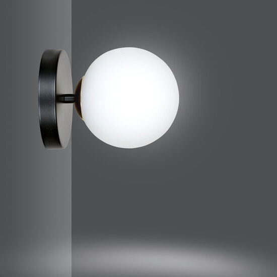 Struer black and gold wall lamp with 1 white glass bulb E14