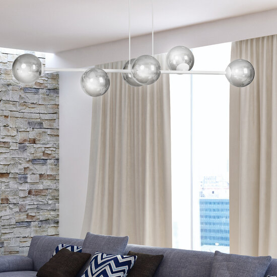 Emibig Emibig Herlev elegante weiße Design-Hängelampe mit 6 transparenten Glaskugeln E14 - Ideal für eine stilvolle Atmosphäre in Ihrem Zuhause