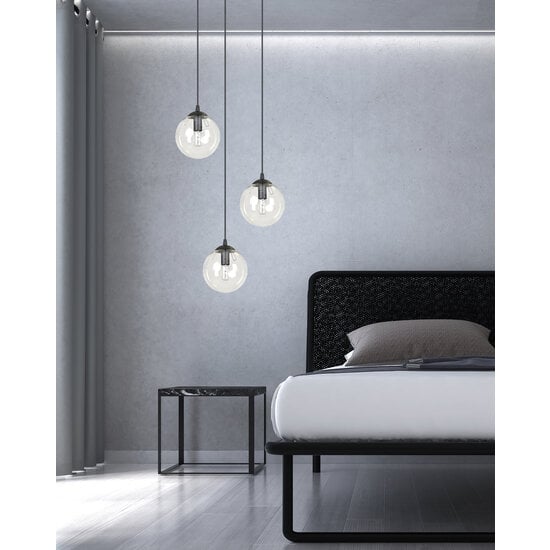Emibig Emibig Kerteminde triple round transparent bulbs 14 cm hanging lamp E14 - Ideal for creating a cozy atmosphere in any room