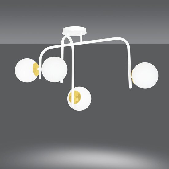Espoo speciale witte en gouden plafondlamp met gebogen armen en 4x E14 in een witte bol