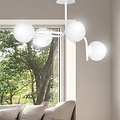 Helsinki grote witte plafondlamp met gebogen armen en 4x E14 in een witte bol