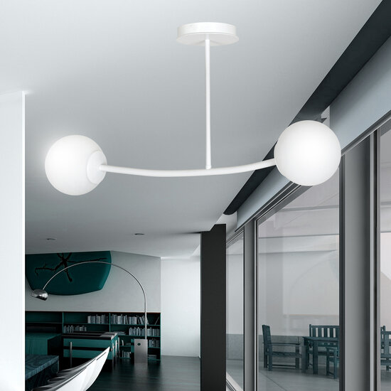 Lemvig small white curved hanging lamp with white glass balls E14