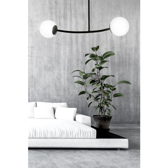 Emibig Emibig Lemvig zwarte kleine gebogen hanglamp met witte glazen bollen E14 - Perfect voor een stijlvolle inrichting