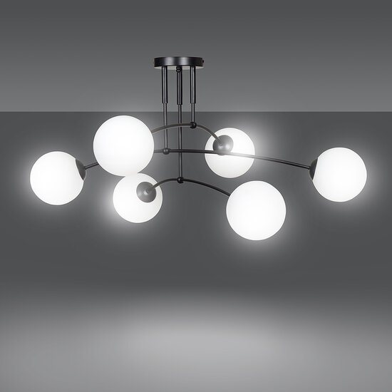 Plafonnier triple courbé Lahti noir avec 6 ampoules E14 en verre blanc