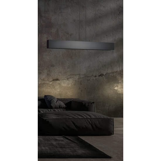 Vaasa 4L zwarte hanglamp balk 4x E27