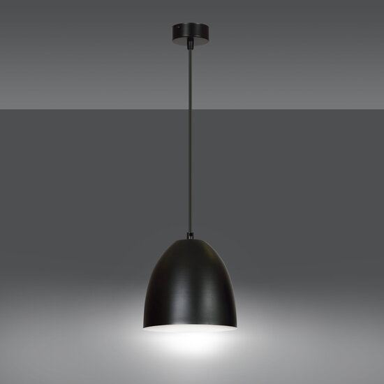 Varkaus zwarte koepel 1x E27 hanglamp wit binnenin