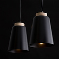 Emibig Emibig Kaarina 2L schwarze Pendelleuchte mit Holz 2x E27 - Perfekte Beleuchtung für jeden Raum