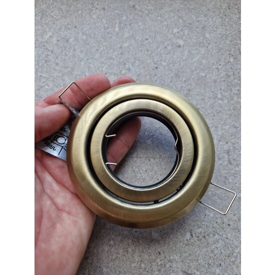 Foco empotrable orientable redondo de latón y bronce