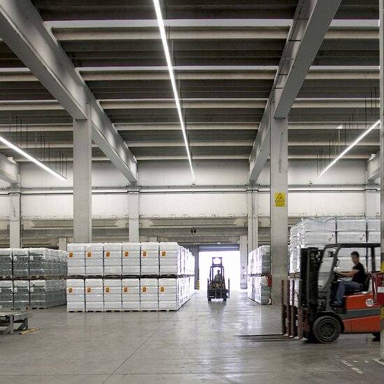 Spectrum LED Spectrum LED LED armatuur 60W waterdicht 1.7M IP66 8400LM 3000K - Perfect voor werkplaatsen met mooie lichtopbrengst