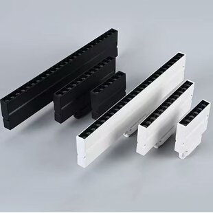 Foco de riel ajustable para riel trifásico de 225 mm y 20 vatios.