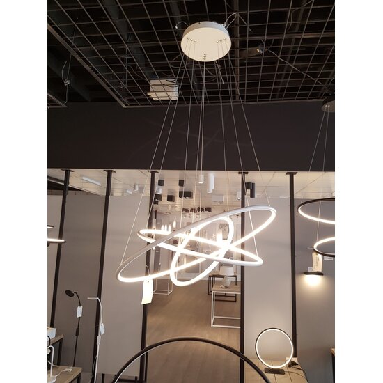 Fantasia Annu pendant light with 2 rings (40 and 60 cm), white, 53W SMD LED 3000K, 3445 lumens, dimmable, adjustable height