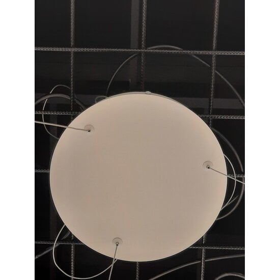 Fantasia Guri round LED pendant light, white, Ø90cm, 76W, 3000K, dimmable, light up and down