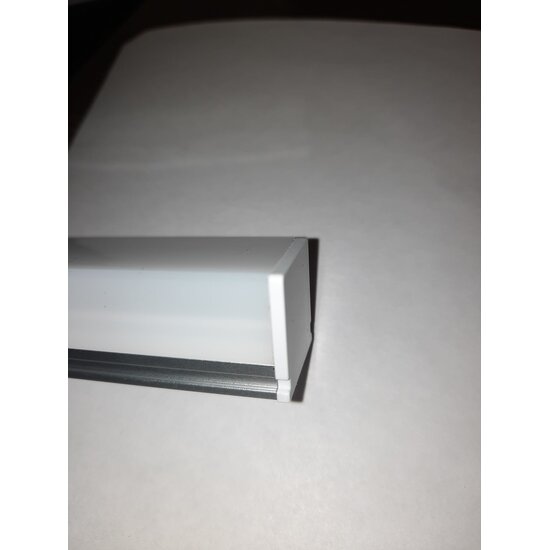 Fantasia Fantasia Styxx perfil LED de superficie 21 mm, 3 metros, tapa mate, aluminio, para tiras LED