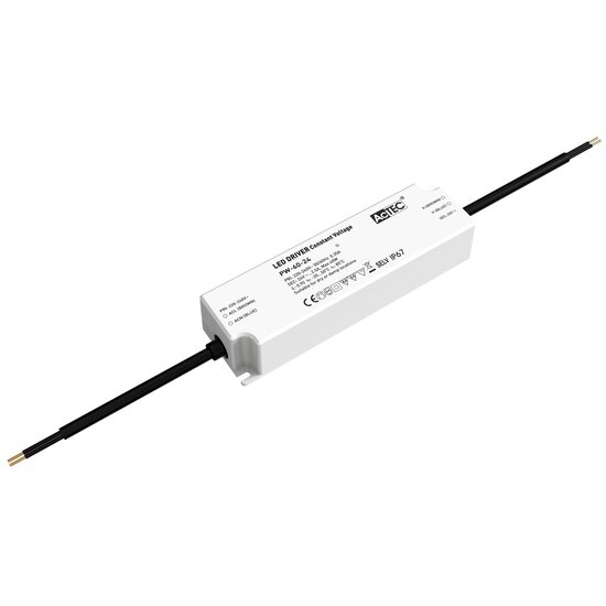 Fantasia Driver LED Fantasia Deco para tiras LED, 24V tensión constante, 60W, impermeable y no regulable.