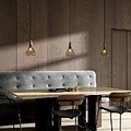 Hanglamp met geolied walnoten top, gerookt glazen kap en E27-fitting, max. 40W, lichtbron niet inbegrepen