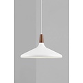 Hanglamp met top van FSC-gecertificeerd geolied walnoot, Ø39 cm, wit metalen frame, E27 fitting, IP20
