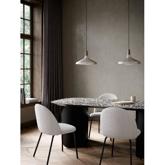 Hanglamp met stalen frame en top van FSC-gecertificeerd geolied notenhout, Ø39 cm, hoogte 27 cm, E27 fitting max. 60W, dimbaar