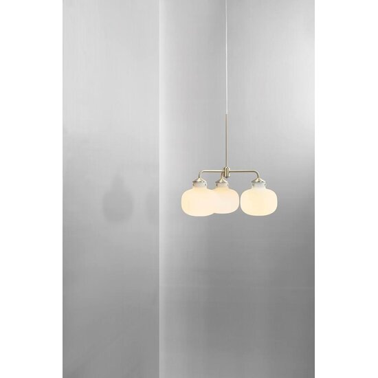 Kronleuchter 3-armig E27 max. 25W Opalweißglas, Metallrahmen, Höhe 55 cm, Breite 57 cm, IP20