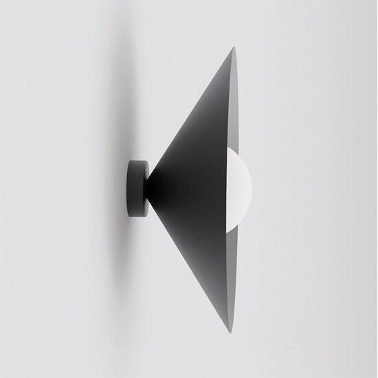 Emibig Emibig MONO K1M BL OPAL - Moderne wandlamp voor sfeervolle verlichting