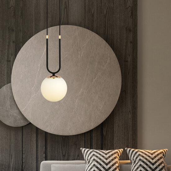 Emibig Emibig Aarhus 1 lámpara E14 colgante negra y opal 15 cm de diámetro - Ideal para interiores modernos