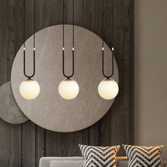 Emibig Emibig Aarhus 3 lámpara E14 colgante larga negra y opal 70 cm de ancho - Ideal para una iluminación elegante en su hogar