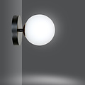 Emibig Emibig Schwarz-goldene Struer-Wandleuchte mit 1 weißen Glaskolben E14 - Perfekt für eine elegante Atmosphäre in Ihrem Wohnraum