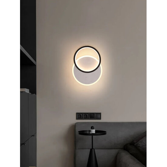 Homelighting Hugo SE LED 200 - Modern ceiling lamp for any space
