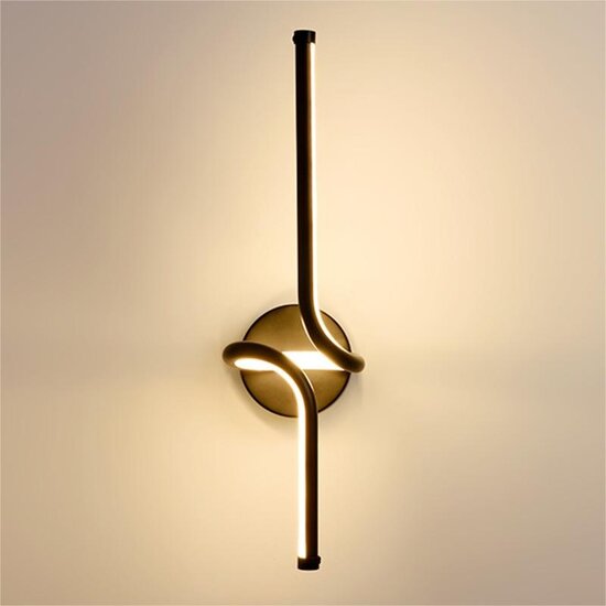 Homelighting Serpentina SE LED 60 - Applique murale élégante pour tous les espaces