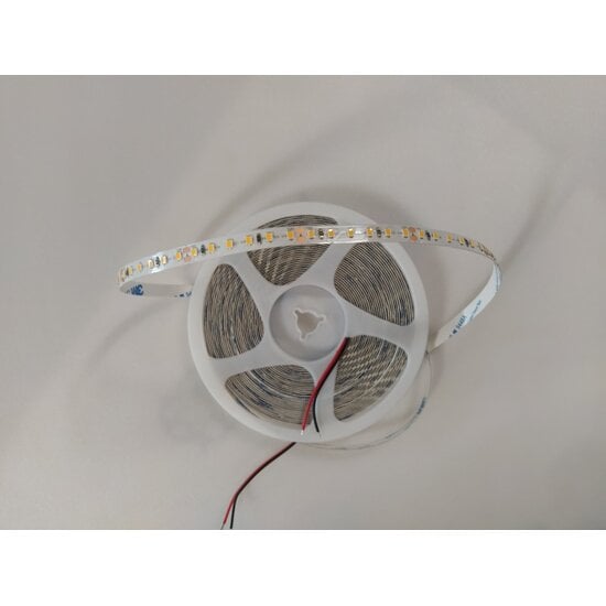 Homelighting SE-ST6-3K 6W 24V 120chips/m 10m 8mm 3000k 5 - Create a warm atmosphere in your space