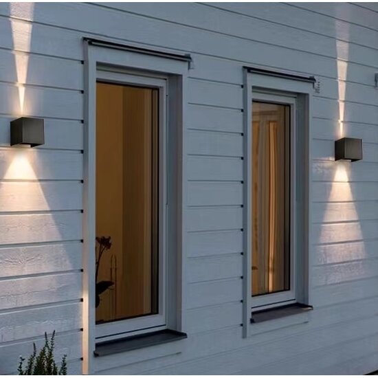 Homelighting Cubo SE-WLL-3K-DG - Modern outdoor wall lamp