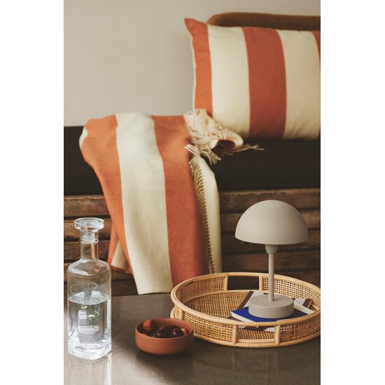 Nordlux Ellen To-Go - Battery light - Beige - Perfecta para uso interior y exterior