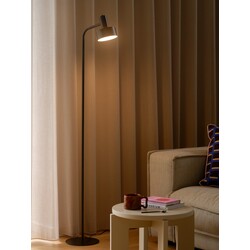 Matis | Floor lamp | Black