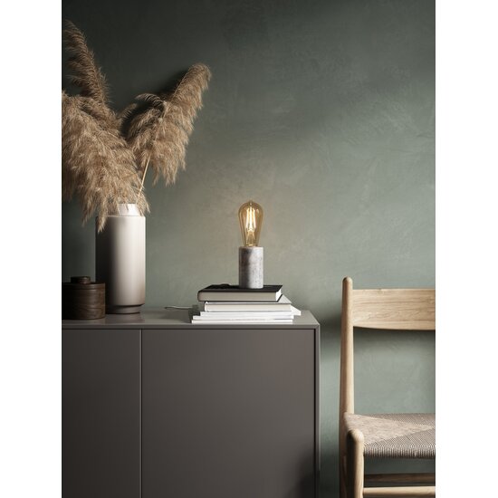 Nordlux Deco E27 - ST64 - Dim - 2500 Kelvin - 400 Lumen - Glühbirne - Goldfarbe - Schaffen Sie eine warme Atmosphäre mit dieser dimmbaren Lampe.