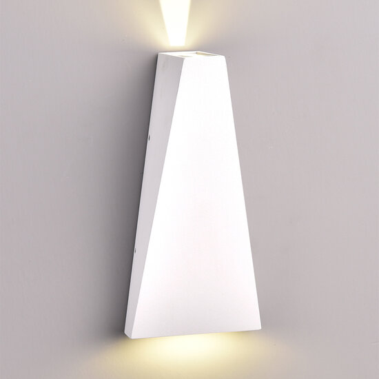 Optonica LED Wall Light White Body - Crea una atmósfera moderna en tu espacio