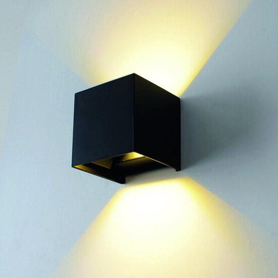 Optonica LED Wall Light Black Body Square - Verstelbare wandverlichting voor elke ruimte