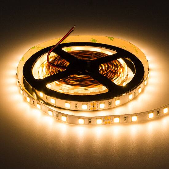 Optonica LED Strip 5054 24V Non-Waterproof - Créez l'ambiance parfaite avec une lumière blanche chaude