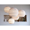Lampe suspendue carton blanc ou beige design boule Ø 45cm E27