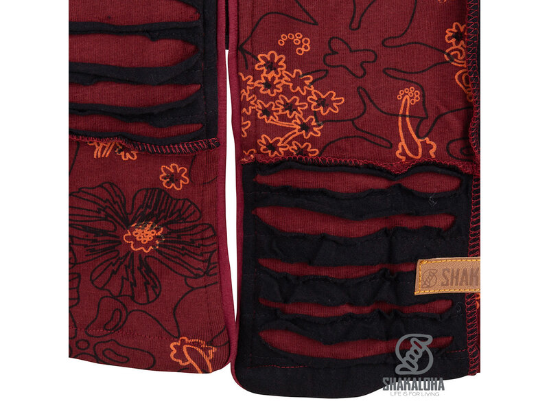 Shakaloha W Petunia RedBlackHybiscus