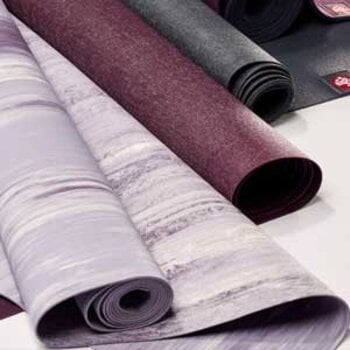 TRAVEL YOGAMATTEN