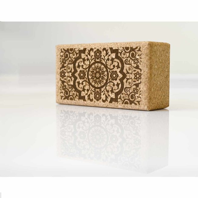 Eko Yogablock | Kork  | Made in EU | Schwarzer Mandala-druck