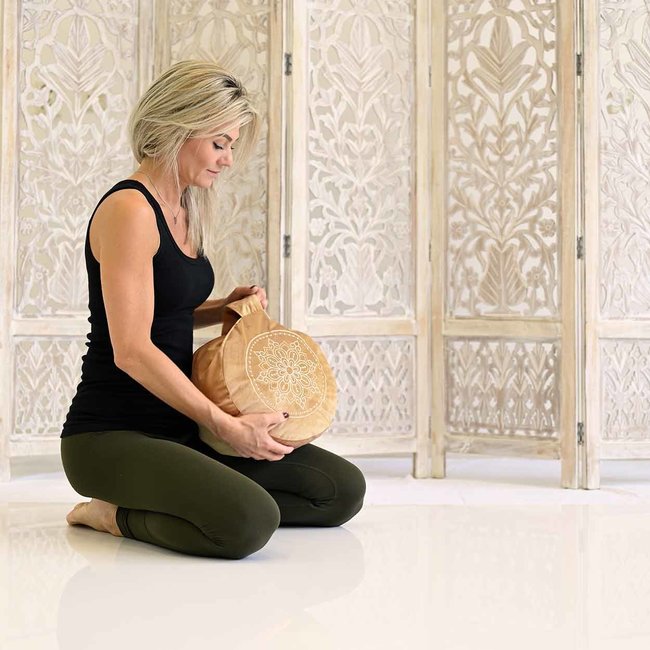 Meditation Cushion │ Round │ Velvet │ Mandala │ Light Gold