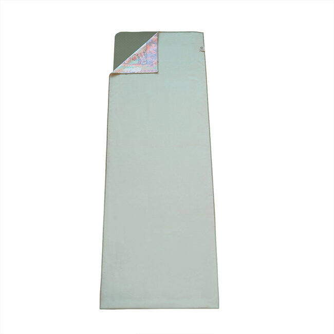 Zweiseitiges Yoga Handtuch – Flying Carpet