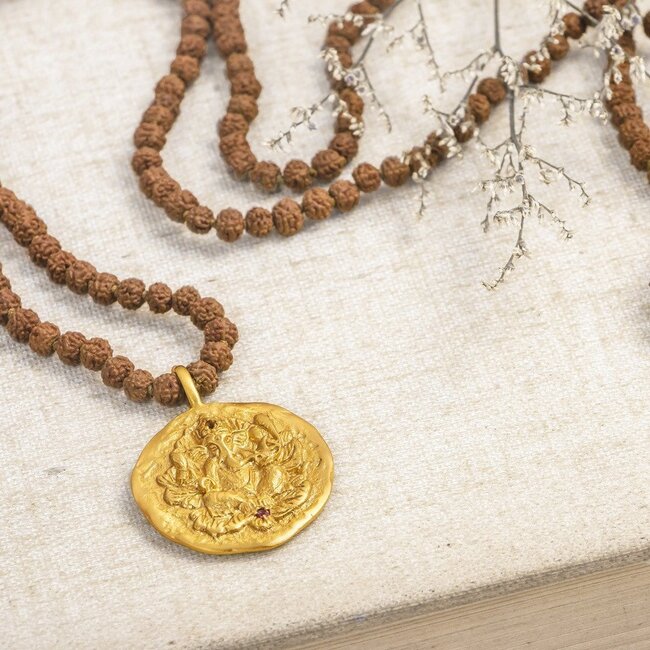 Ganapati  Ketting •  met Rudraksha • Verguld