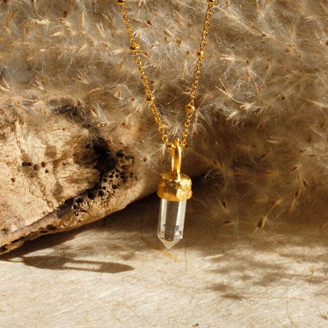 Divine Purpose  • Necklace • Gold plated • Quartz pendant