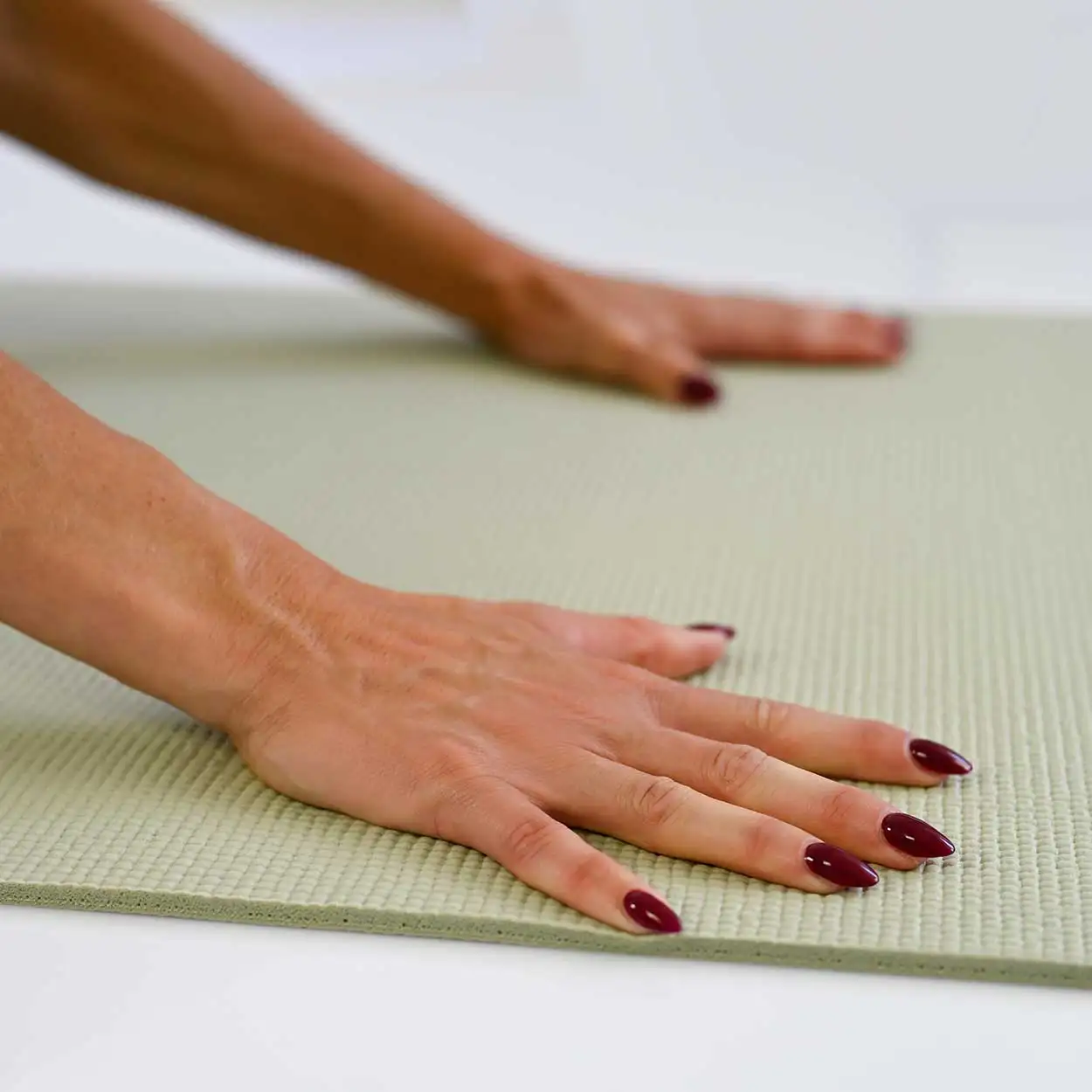 Bodhi Schurwol-Yogamat Natuur | Premium Schurwolmat | Extra Dikke & Zachte Schurwol | 100% Schapenwol (Hoogpolig 1500 g/m²) | Antislip & Knuffelachtig | SURYA 60 | 200 x 60 cm