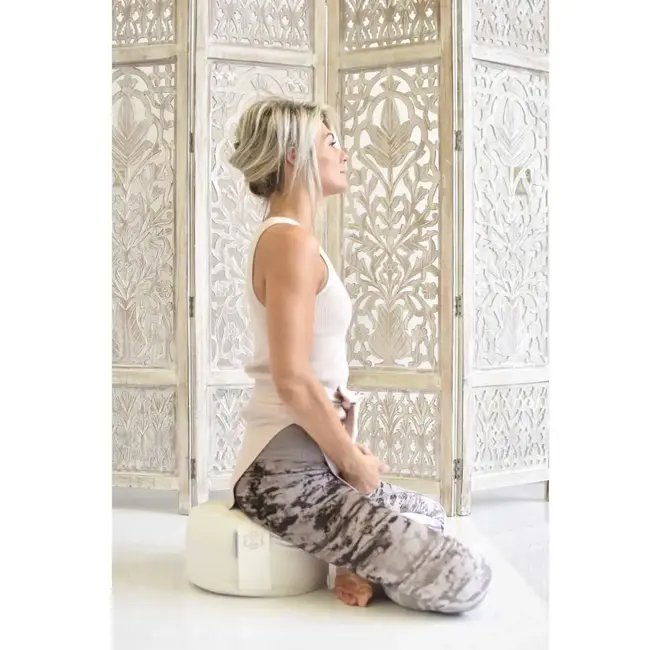 Meditation Cushion │ Round │ Cotton & Buckwheat Filling │ White