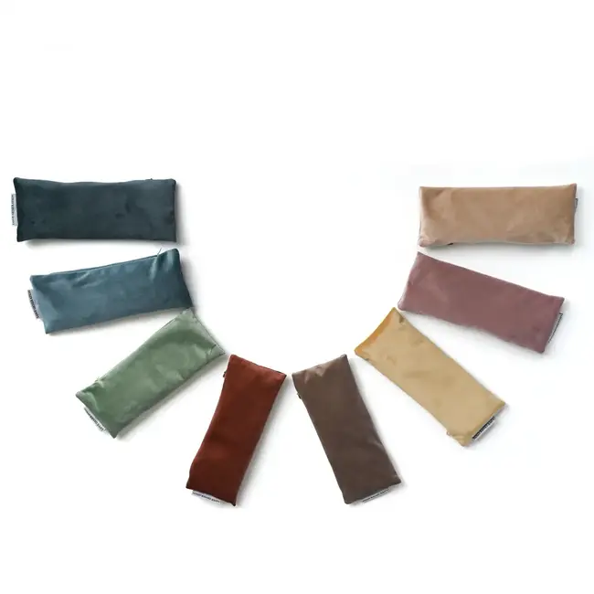 Velvet Eye Pillow with Lavender - Earth