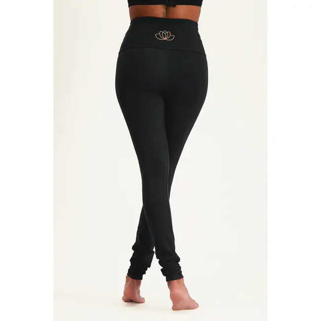 Surya Dry Fit Yoga Legging │ Onyx Black