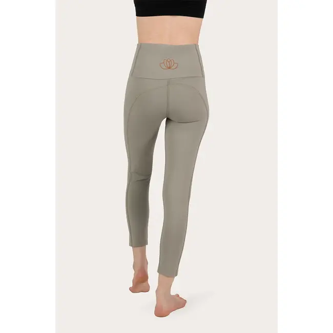 Surya 7/8 Yoga Legging │ Smokey Quartz