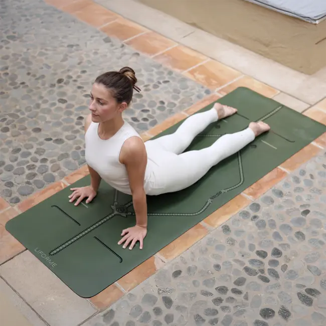 Liforme Yogamat - 4mm - Deep Forrest Mindful Garden